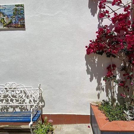 Vietri Casa Vacanza Le Tre Sorelle מראה חיצוני תמונה
